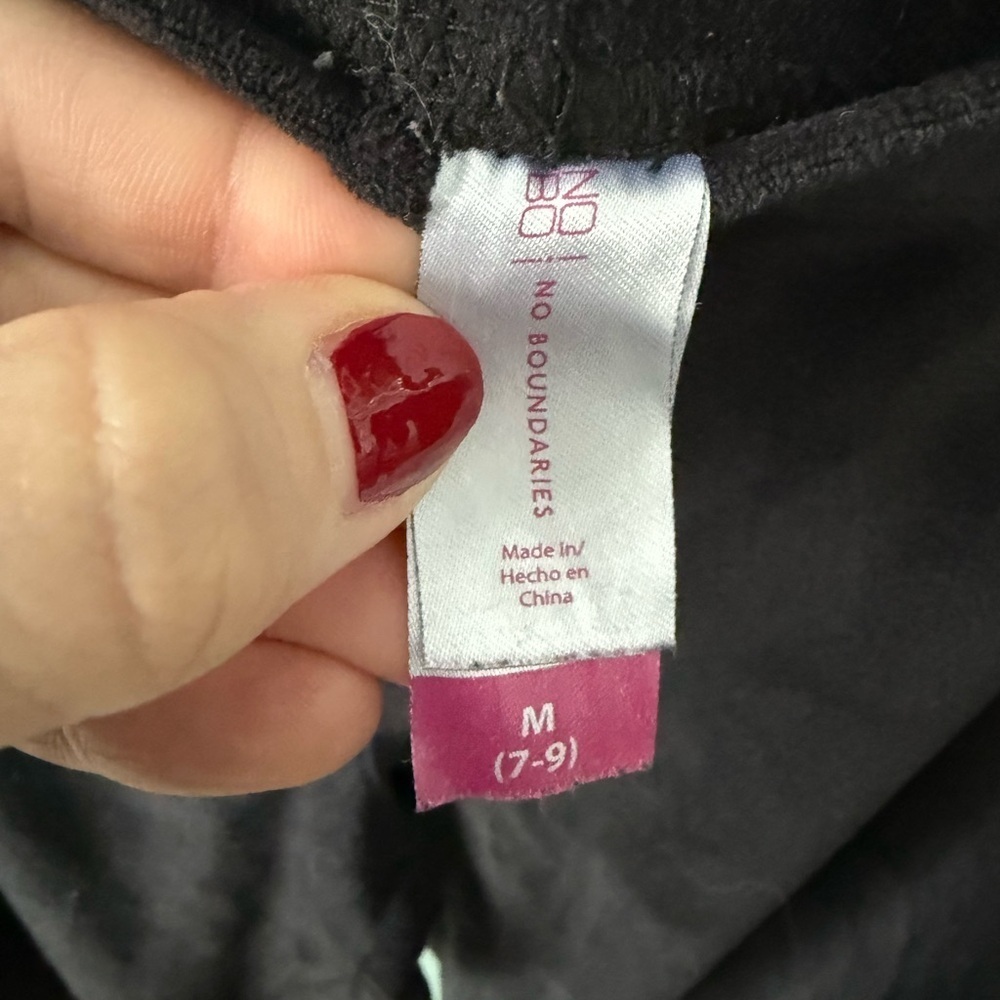 No Boundaries Soft Leggings Woman’s M Poly/Spandex  Black - Picture 2 of 4